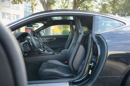 F-Type F-TYPE Coupe R-Dynamic [4]