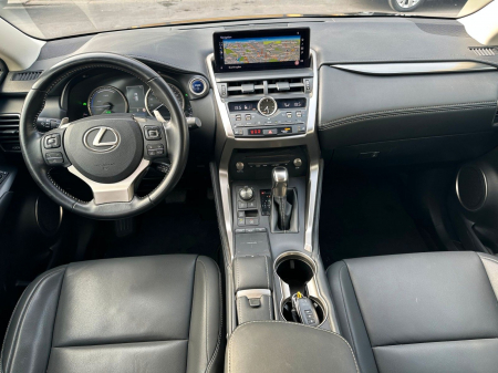 Lexus NX 300h Executive Line [7]
