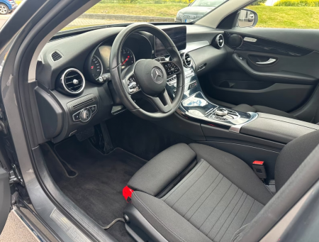 Mercedes-Benz C 180 [14]