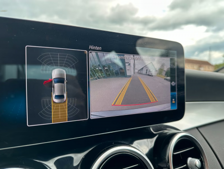 Mercedes-Benz C 180 [17]