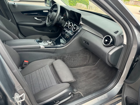 Mercedes-Benz C 180 [10]