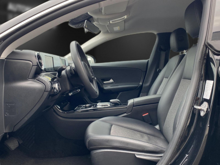 Mercedes-Benz CLA 200 Shooting Brake [9]