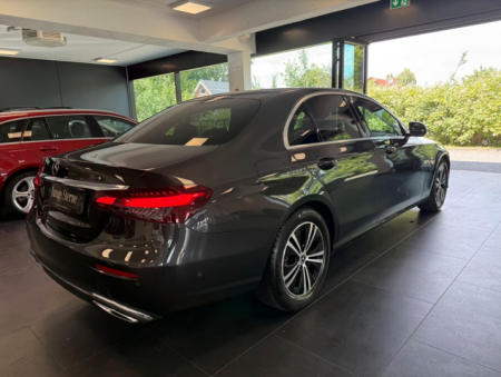 Mercedes-Benz E 200 d AVANTGARD [2]