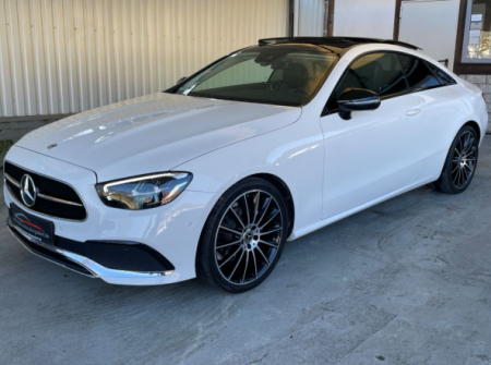 Mercedes-Benz E 220 d Coupe Panoramic [1]