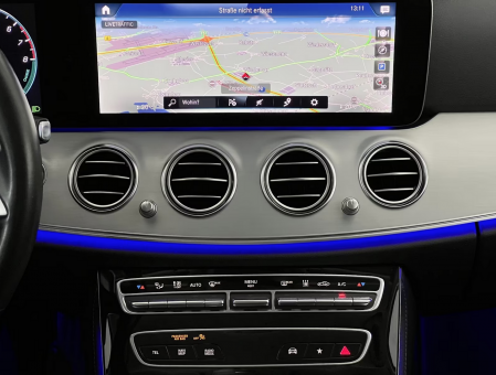 Mercedes-Benz E 300 Avantgarde [8]