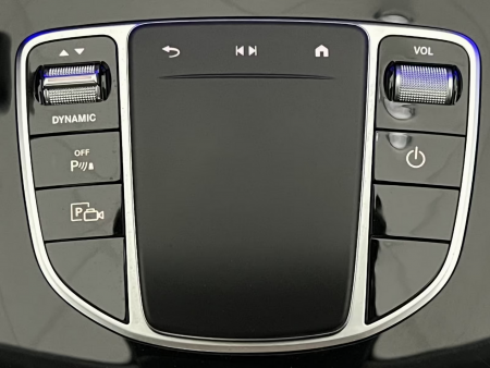 Mercedes-Benz E 300 Avantgarde [9]