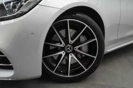 Mercedes-Benz S 350 d AMG Line Pano [1]
