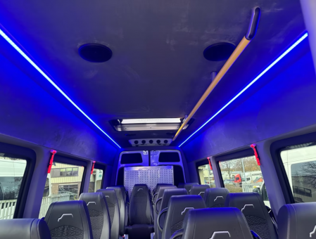 Mercedes-Benz Sprinter Elektro 19 locuri [14]