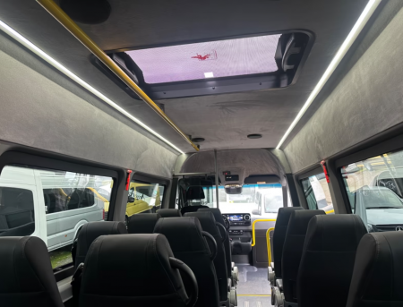 Mercedes-Benz Sprinter Elektro 19 locuri [8]