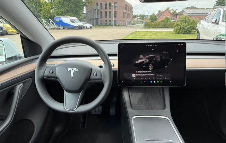 Model Y Long Range [7]