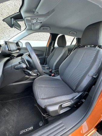 Peugeot 2008 PureTech 130 [7]