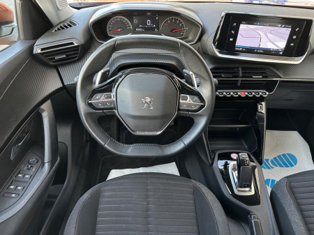 Peugeot 2008 PureTech 130 [10]