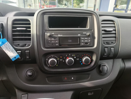 Renault Trafic 2.0 dCi Diesel Energy [17]