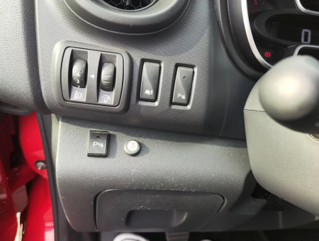 Renault Trafic 2.0 dCi Diesel Energy [16]