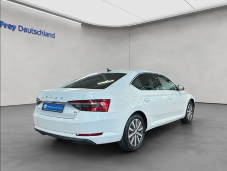 Skoda Superb 1.4 TSI iV DSG - sedan [5]