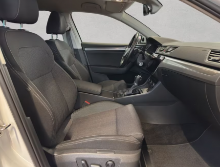 Skoda Superb 1.4 TSI iV DSG - sedan [17]