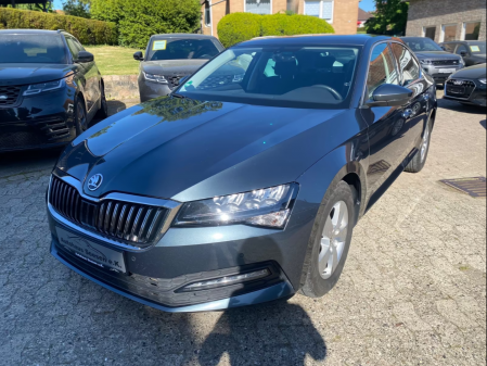 Skoda Superb Sedan [2]