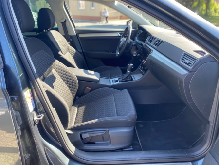 Skoda Superb Sedan [14]