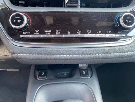 Toyota Corolla 1.8 Hybrid Club [20]