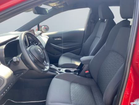 Toyota Corolla 1.8 Hybrid Club [6]