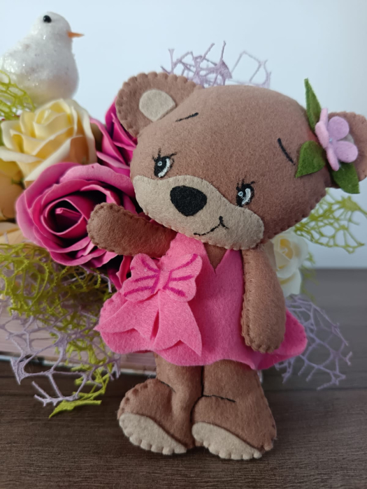 Figurina lumanare - ursulet timid [2]