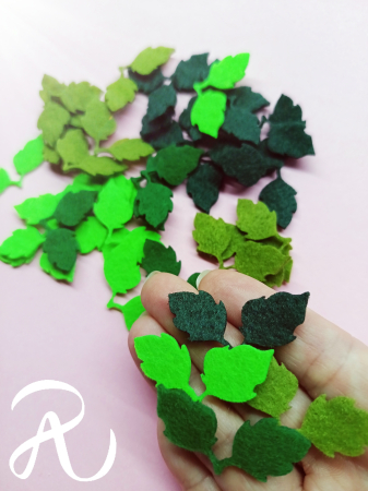 ACCESORII DIY - Mix de culori - frunze fetru (35 buc/set)