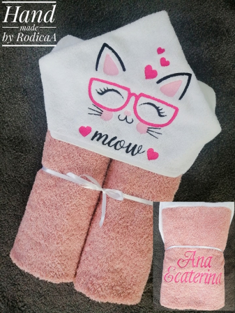 Prosop personalizat prin broderie -