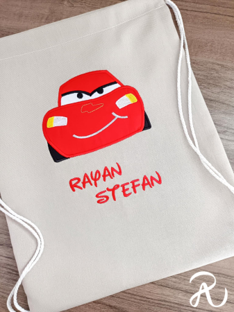 CADOURI PERSONALIZATE - Saculet personalizat pentru gradinita sau cresa.