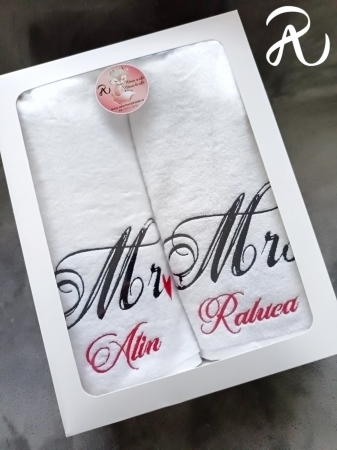 CADOURI PERSONALIZATE - Set cadou prosoape personalizate