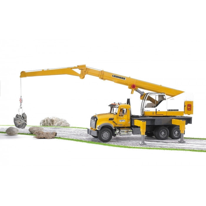Camion Mack Granite cu macara Liebherr LTF 1045-4.1 [3]