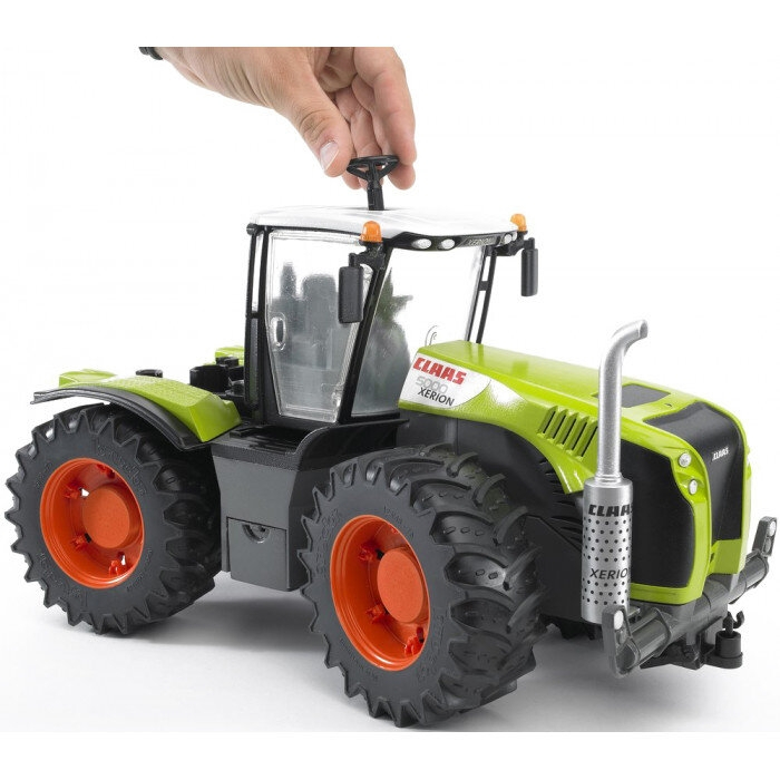 Tractor Claas Xerion 5000 [2]