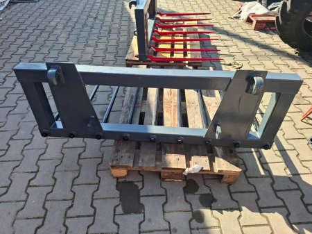 Furca gunoi grajd, cu 9 dinti, prindere Euro, pentru incarcator frontal [3]