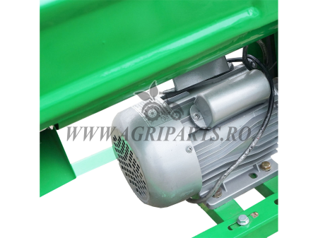 Masina electrica de curatat porumb 220V/750W, randament 1800Kg/h [5]