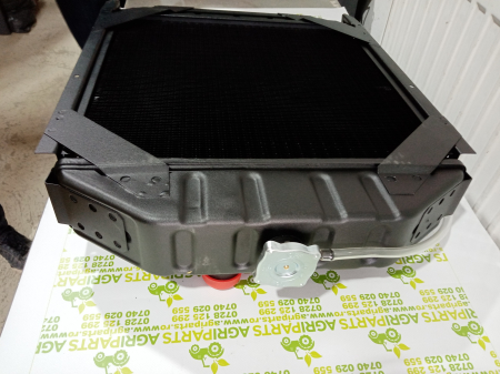 Radiator racire apa, din cupru cu 4 celule, pentru tractor U445 [2]