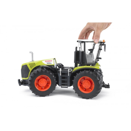 Tractor Claas Xerion 5000 [6]