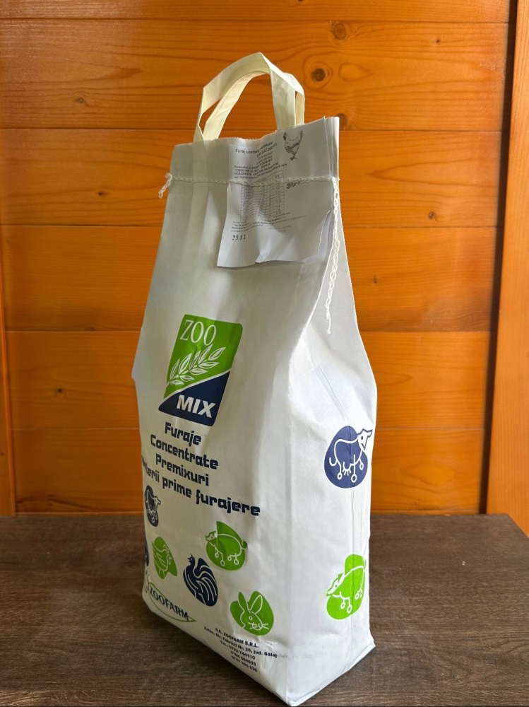 Furaj combinat complementar  GĂINI OUATOARE 30% 5kg [2]