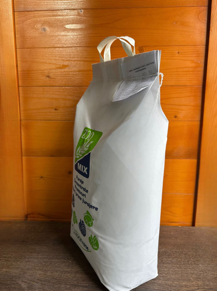 FURAJ COMBINAT CURCI CRESTERE  GOSPODARESC 10kg [2]