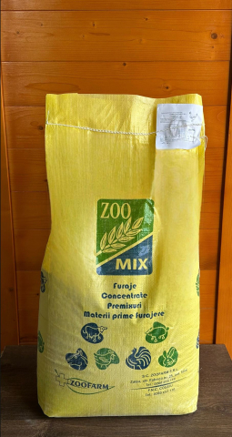 Furaje, concentrate si premixuri - Furaj combinat complementar  GĂINI OUATOARE 30% 20kg