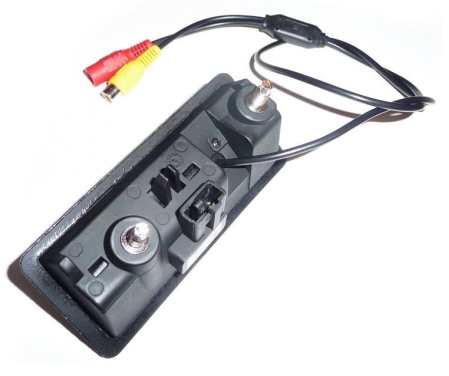 Camera marsarier aftermarket dedicata pentru Golf, Jetta, Passat, Touareg, Tiguan, Sharan, Touran, pe manerul de portbagaj - 01578 [1]