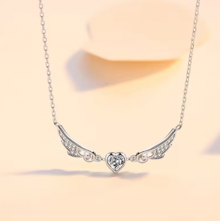 Lantisor Argint 925 Aripi de Inger si Inima, Placat cu Rodiu [2]