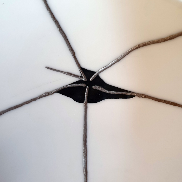 Silver-kintsugi-white-porcelain-bowl-als004-4 [5]