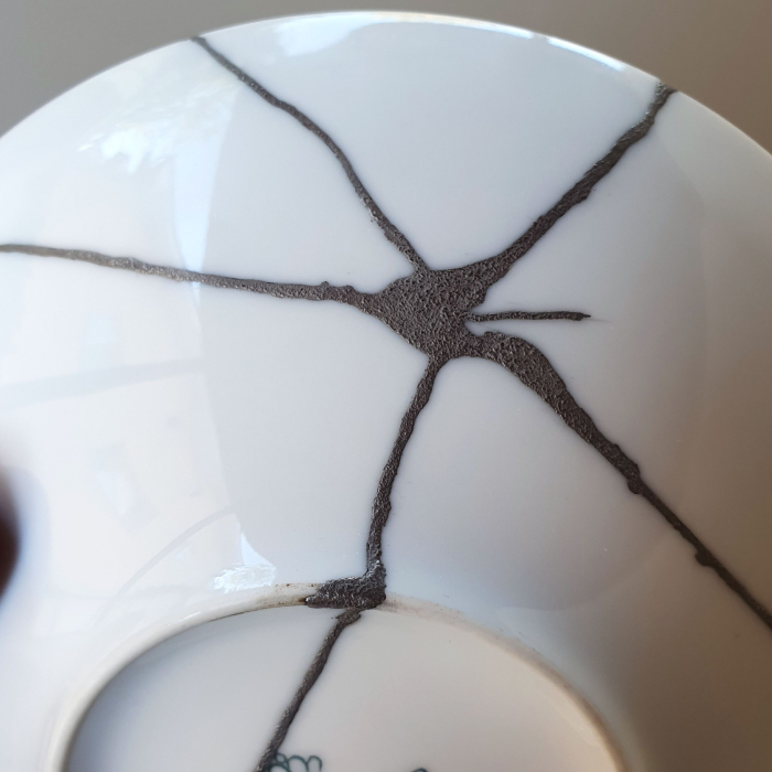 Silver-kintsugi-white-porcelain-bowl-als004-4 [6]