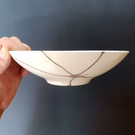 Silver-kintsugi-white-porcelain-bowl-als004-4 [2]