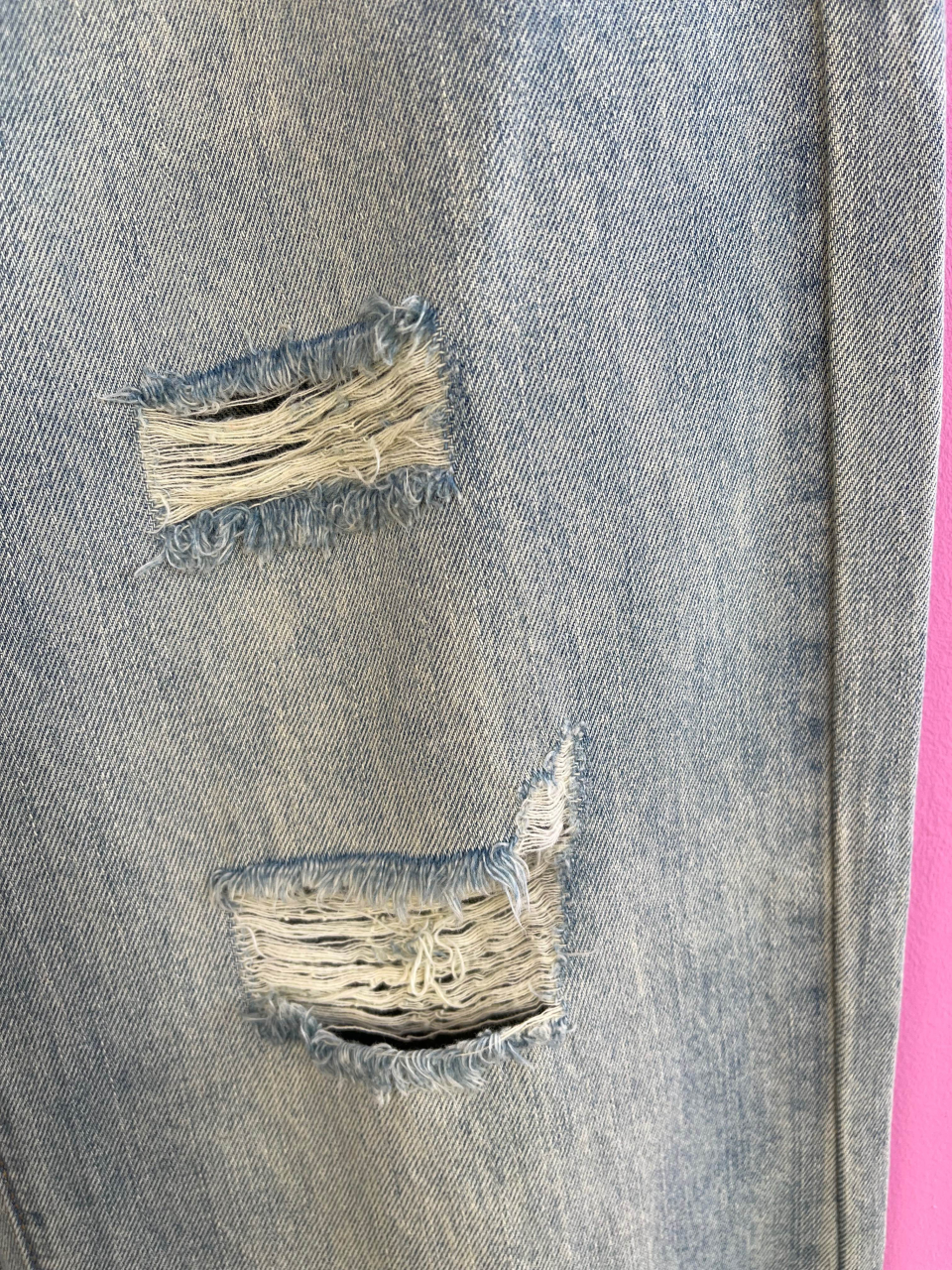 Blugi oversize albastru deschis cu rupturi ALESSI [3]