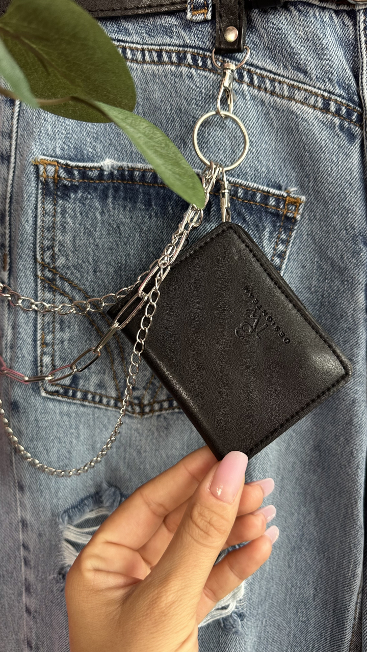 BLUGI OVERSIZE RUPȚI CU CUREA NEAGRĂ ȘI LANȚ ALESSI [3]