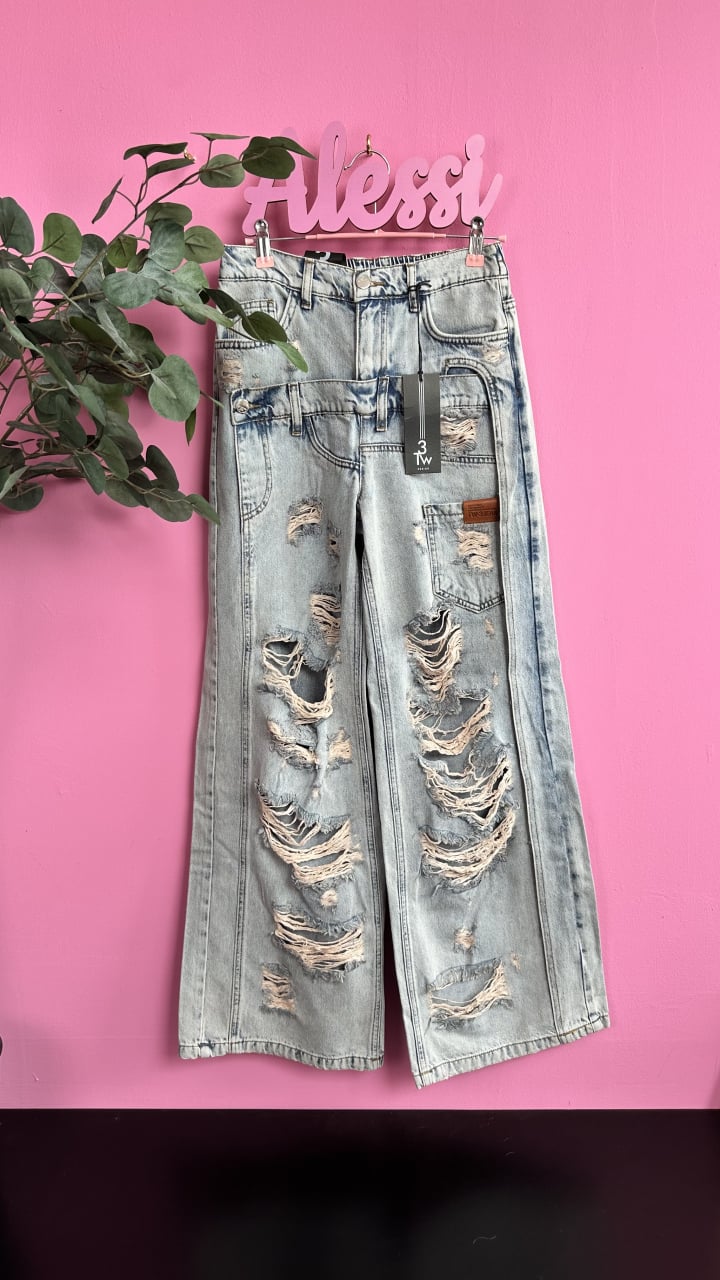 BLUGI OVERSIZED RUPȚI CU EFECT VINTAGE ALESSI [1]