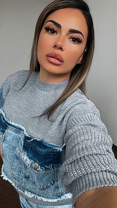 Bluză Tricotată Gri cu Inserție Denim și Buzunare Frontale ALESSI [3]