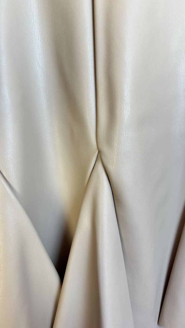 Choco Flair – Fusta care întoarce priviri ALESSI [3]