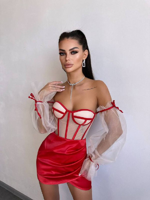 Compleu Elegant cu Corset Nude și Mâneci din Tulle Red ALESSI [5]