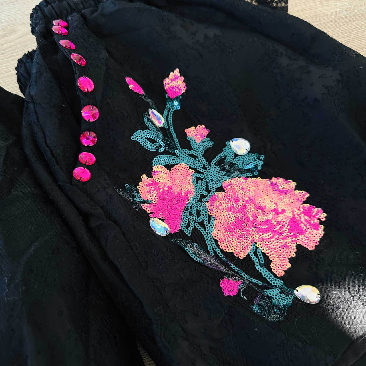 "Black Bloom Set" – Eleganță cu personalitate [4]